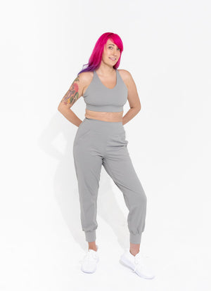 GRAVITY resilient jogger