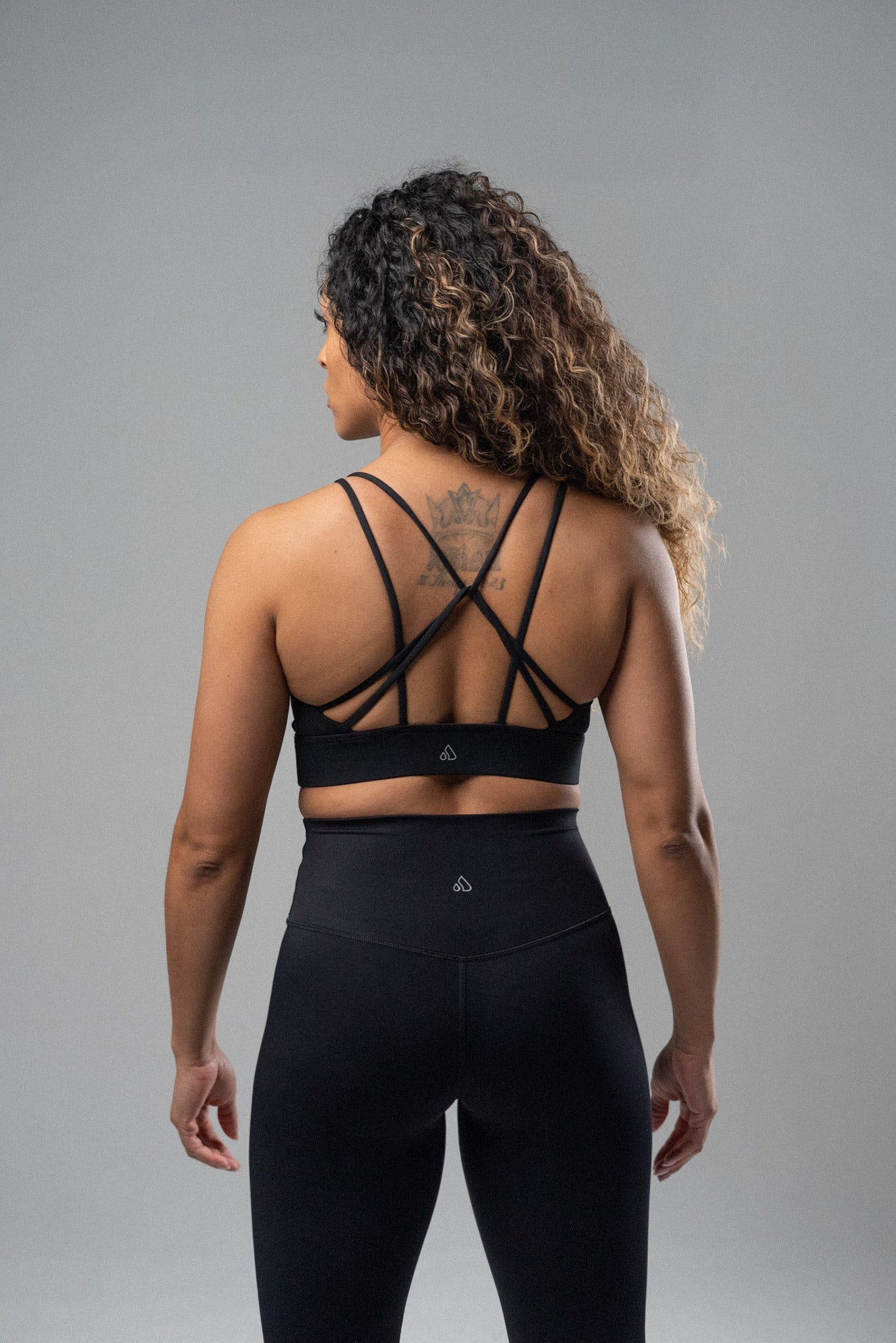 GRAVITY adventurous sports bra