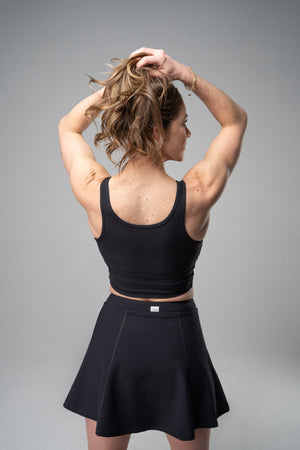 radiant ribbed built-in crop tank