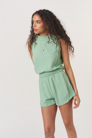 Aster Seamed Short