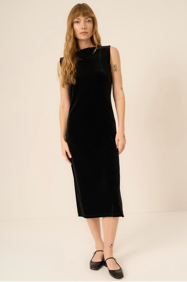 Heading Out Velvet Dress
