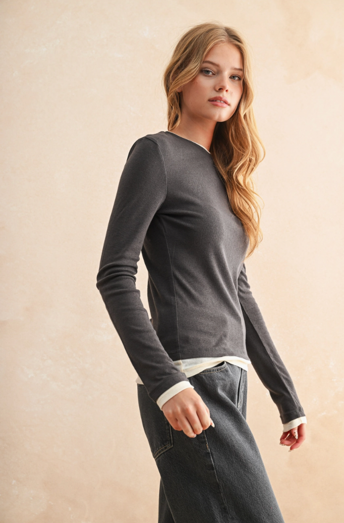Light Weight Contrasted Top