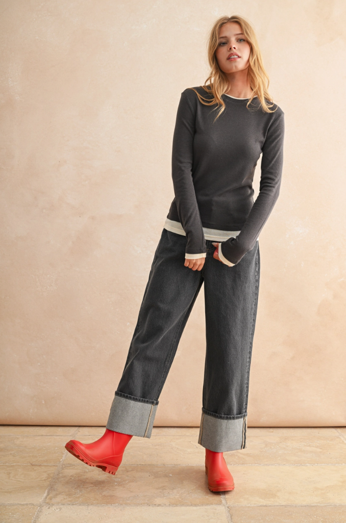 Light Weight Contrasted Top