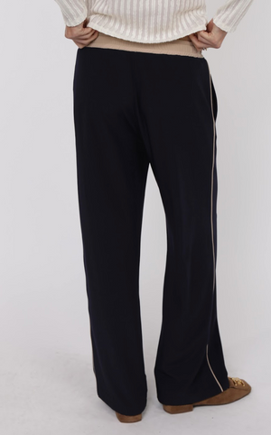 On Film Drawstring Pant