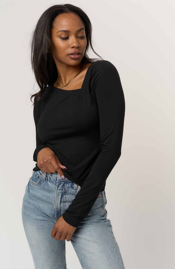 Rosa Twist Front Top