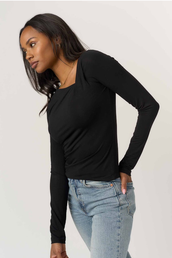 Rosa Twist Front Top