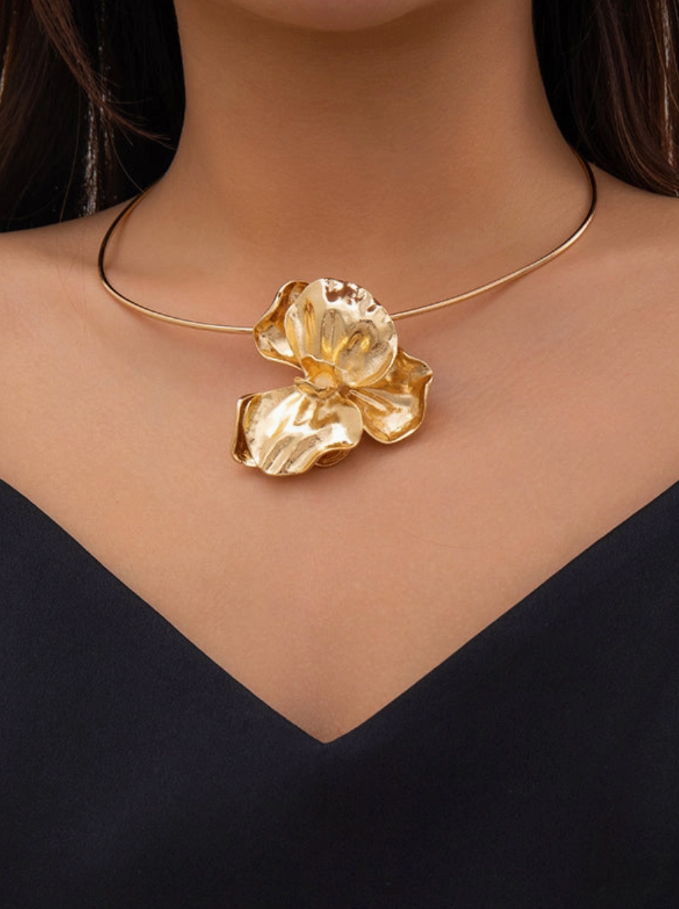 Flower Collar Necklace