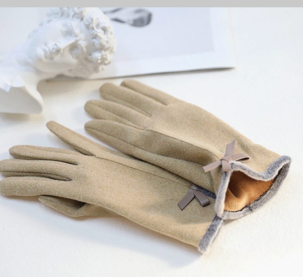 Bow Detail Gloves