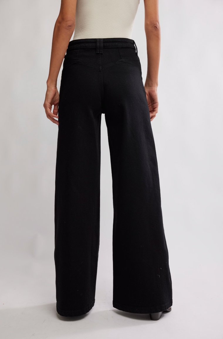 Kellee High Rise Cord Pant