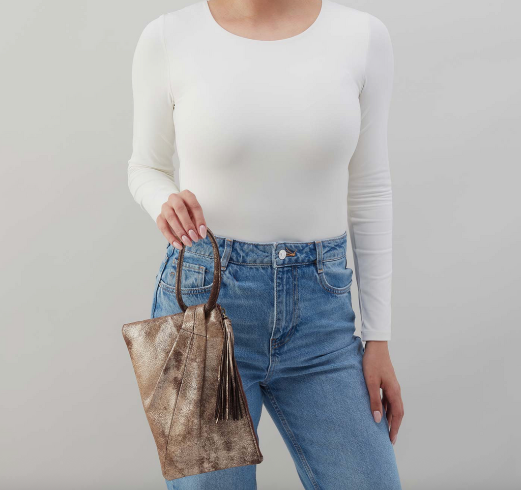 Sheila Soft Ring Clutch