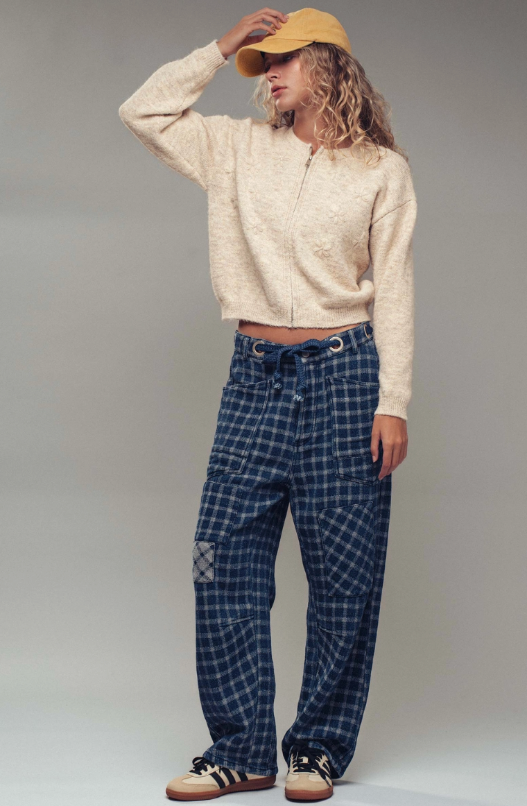 Embroidered Knit Cardigan