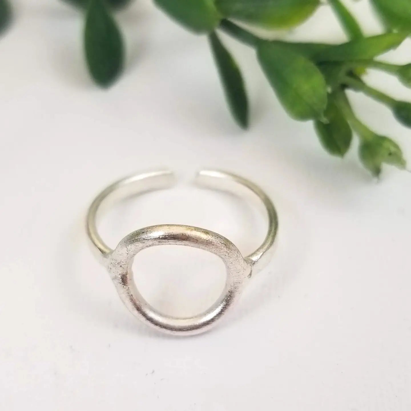 Petite Circle Ring