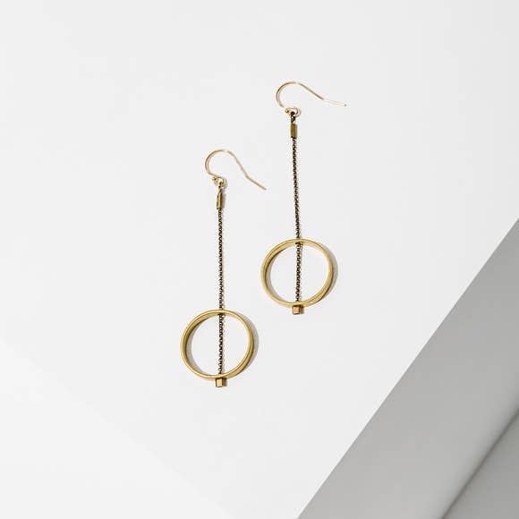 Hoizon Circle Earrings